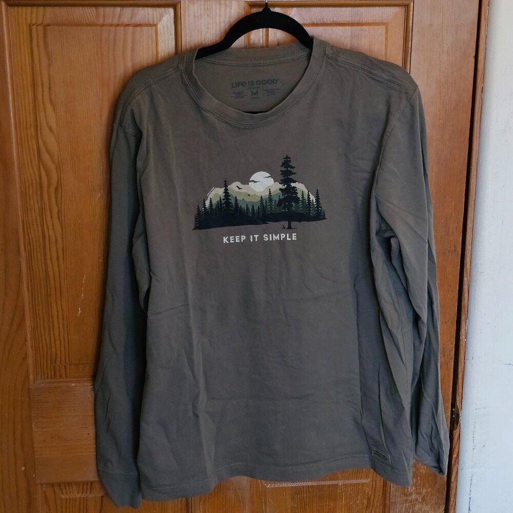 Life is Good medium long sleeve Green/Gray